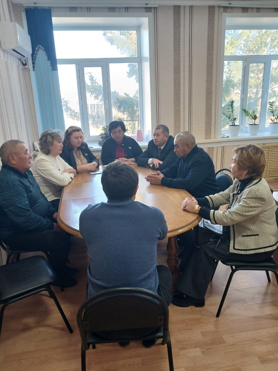 Акмолинская область. Общественный совет района Биржан сал. Контроль за прохождением отопительного сезона.